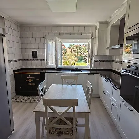 La Casa De La Avioneta Holiday home