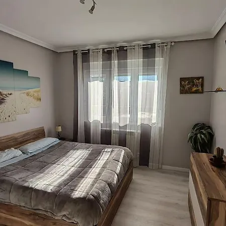 La Casa De La Avioneta Holiday home Piedrahita (Cantabria)
